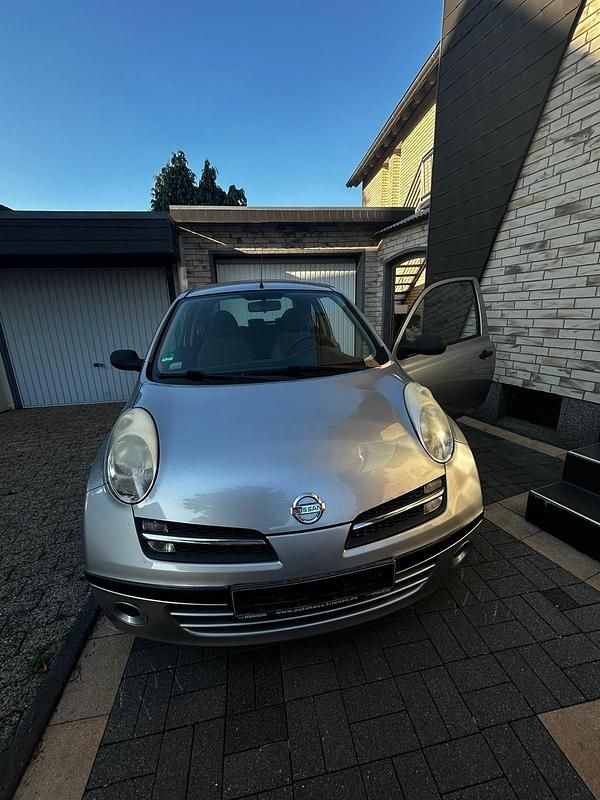 Silber Gebraucht 2007 Nissan Micra Kleinwagen | 1.600 € (Fairer Preis) - Bild 1/4