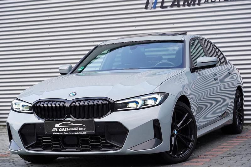 Brooklyn grau Gebraucht 2024 BMW 320 M Sport Limousine | 42.999 € (Teuer) - Bild 1/4