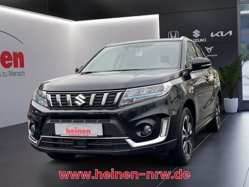 Schwarz Gebraucht 2021 Suzuki Vitara Comfort+ SUV | 17.709 € (Fairer Preis) - Bild 1/4