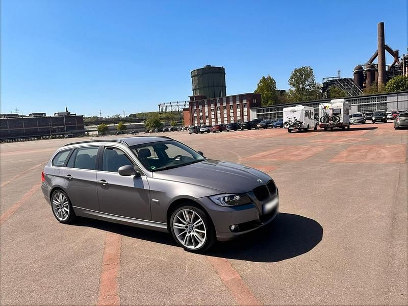 Second-hand BMW 325 204 CP (150 kW) 2012 Gri Break