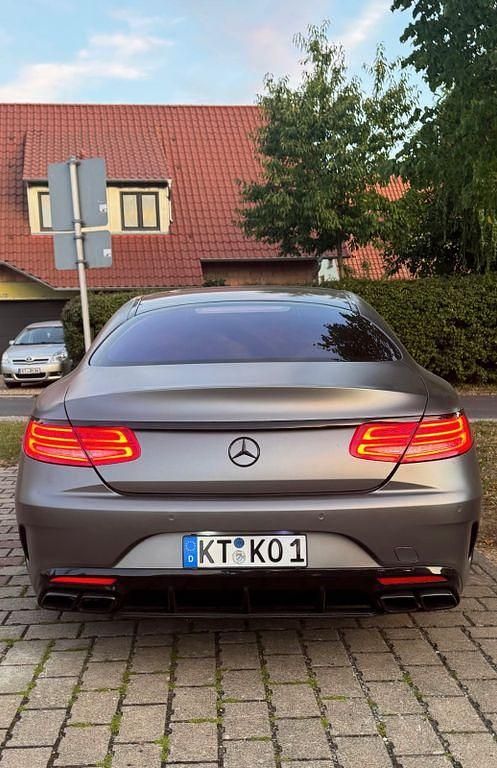 Grau Gebraucht 2015 Mercedes S63 AMG AMG Coupé | 50.000 € (Etwas zu teuer) - Bild 1/4
