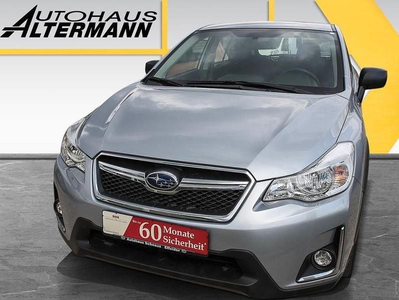 Silber Gebraucht 2017 Subaru XV Active SUV | 15.690 € (Fairer Preis) - Bild 1/4