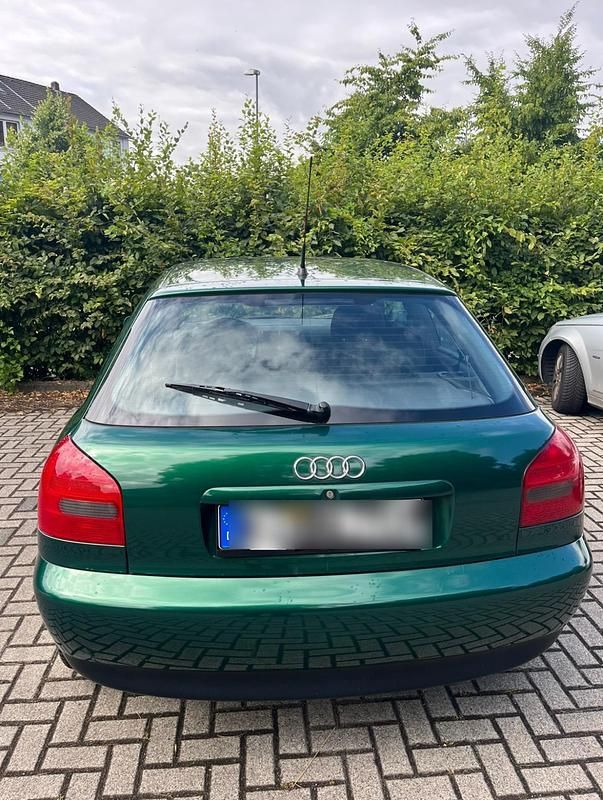 Grün Gebraucht 2010 Audi A3 Kleinwagen | 2.999 € (Superpreis) - Bild 1/4