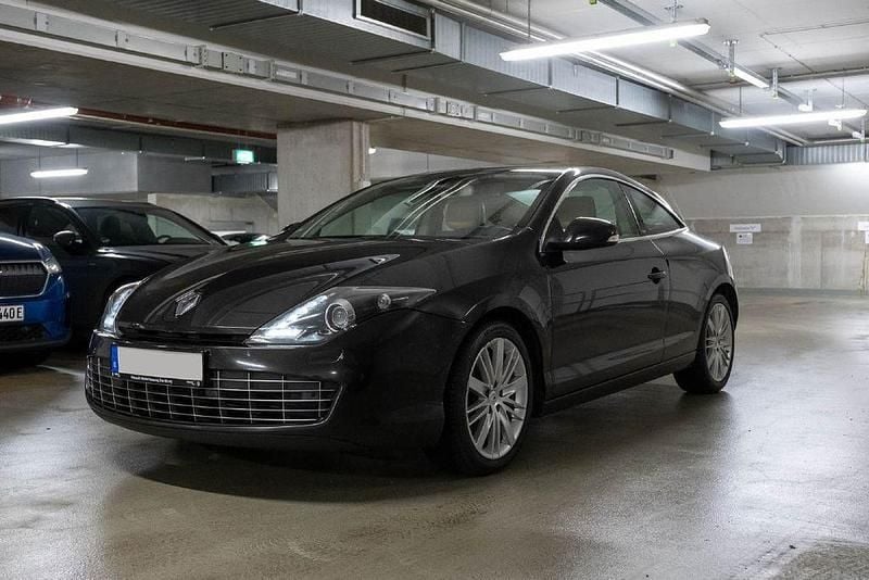 Schwarz Gebraucht 2012 Renault Laguna III Basis Coupé | 6.500 € - Bild 1/4