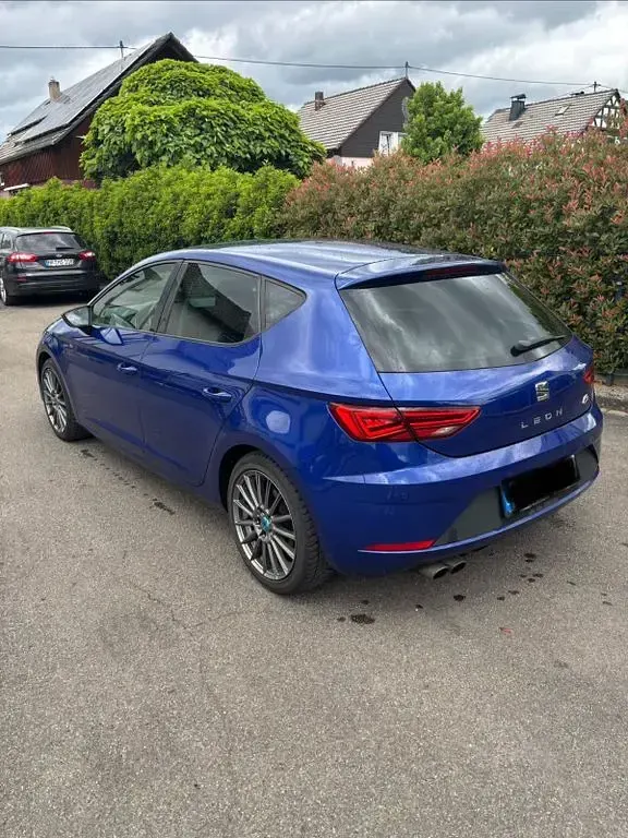 Gebraucht Seat Leon FR 179 PS (131 kW) 2018 Blau Limousine