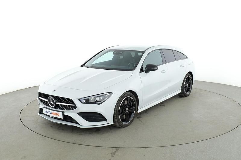 Silber Gebraucht 2020 Mercedes CLA250 Shooting Brake AMG line Kombi | 31.940 € (Fairer Preis) - Bild 1/3
