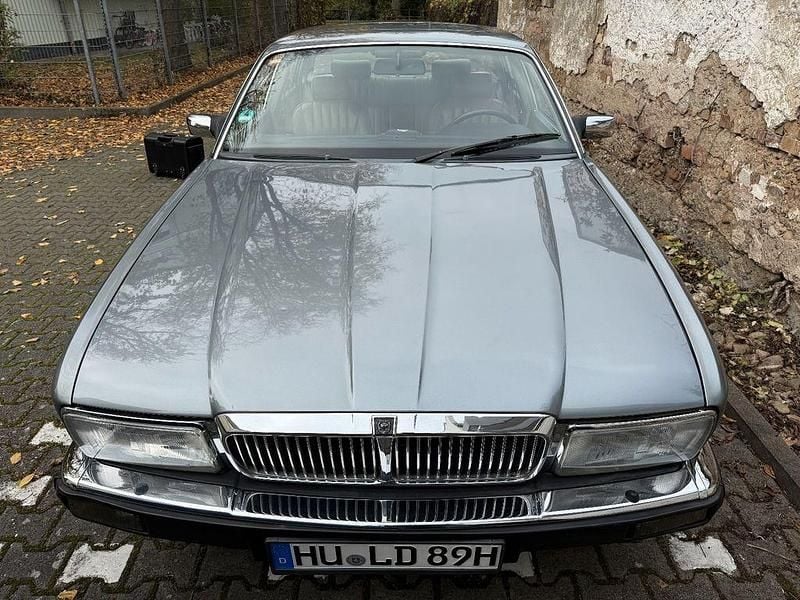 Gebraucht Jaguar XJ40 Sovereign 197 PS (144 kW) 1989 Blau Limousine