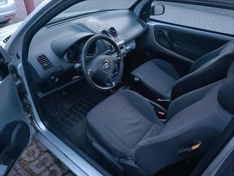 Second-hand Seat Arosa 50 CP (36 kW) 2004 Argintiu Hatchback