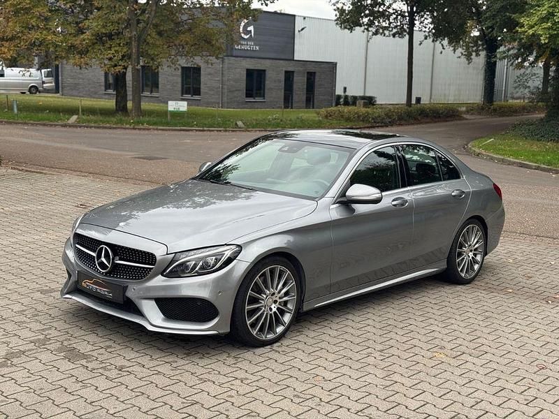 Gebraucht Mercedes C350e AMG 211 PS (155 kW) 2015 Silber Limousine
