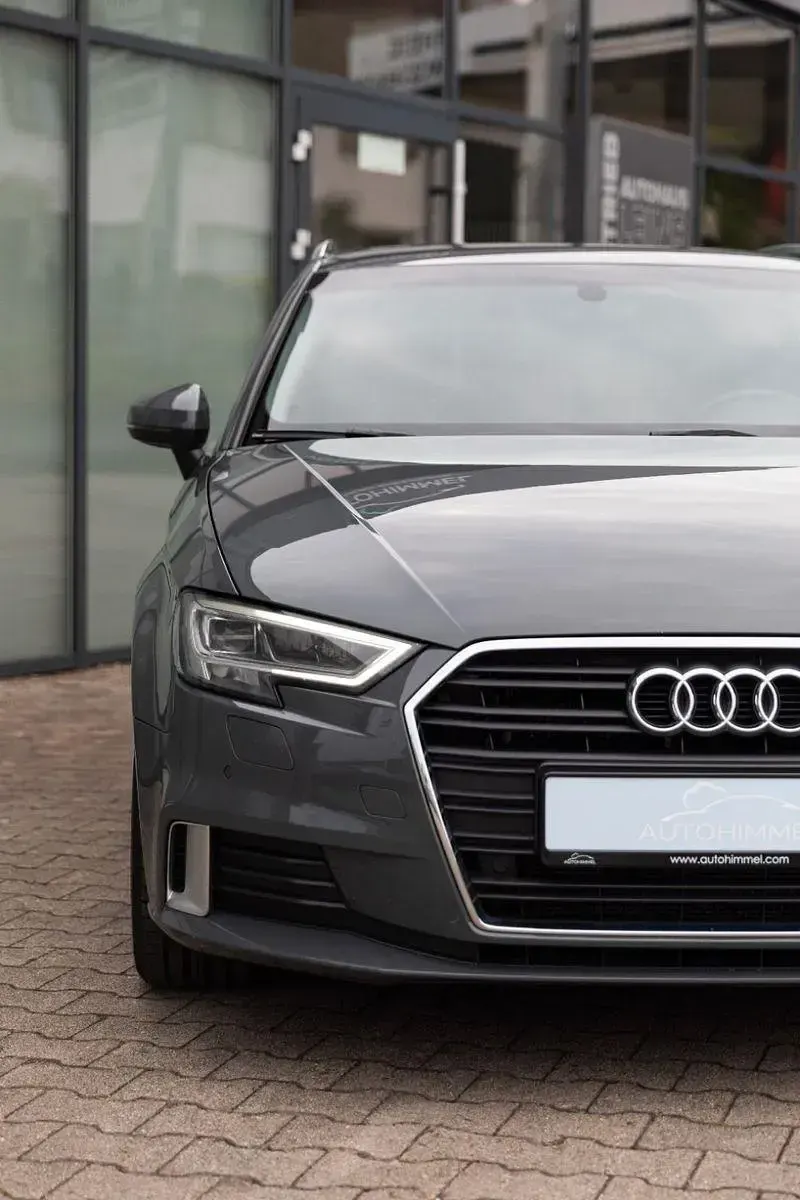 Gebraucht Audi A3 Sportback Ambiente 150 PS (110 kW) 2017 Grau Kleinwagen