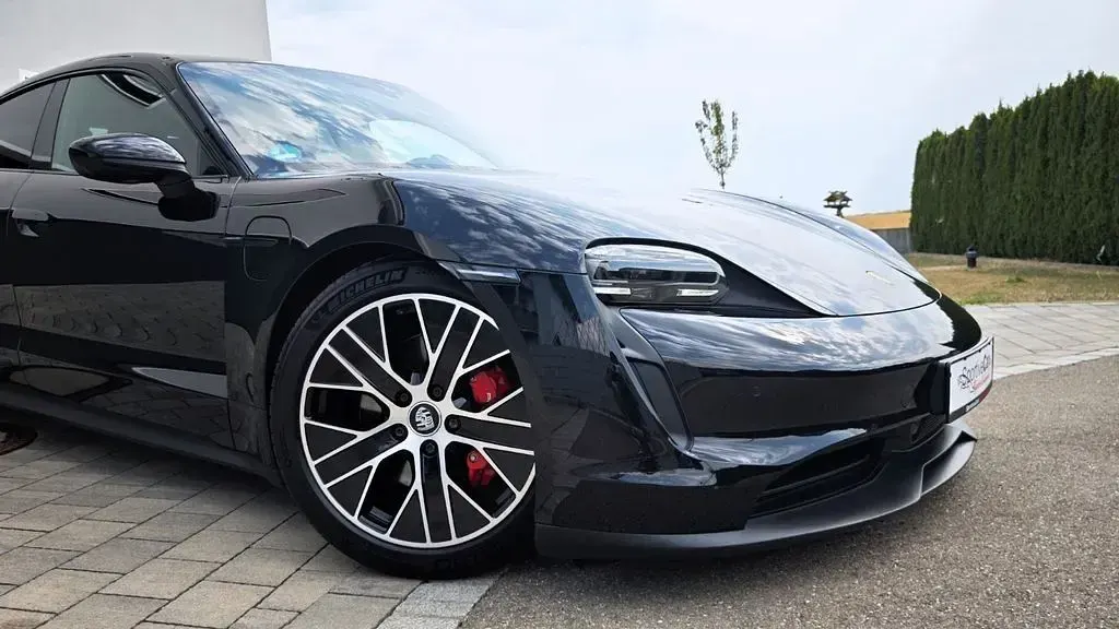 Gebraucht Porsche Taycan 4S Chrono 419 kW (571 PS) 2021 Schwarz Limousine