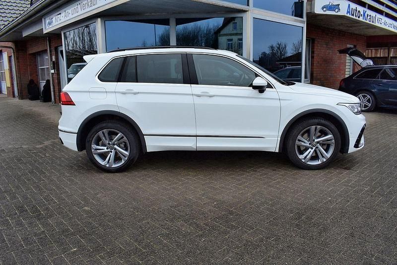 Gebraucht VW Tiguan R-line 245 PS (180 kW) 2022 Pure white SUV