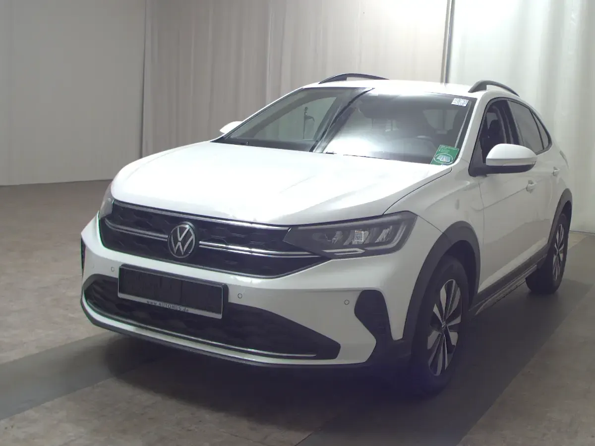 Gebraucht VW Taigo Move 95 PS (69 kW) 2024 Weiss SUV
