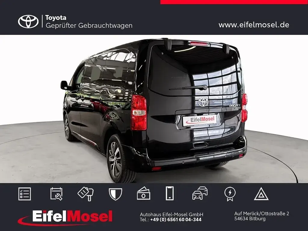 Gebraucht Toyota Proace Verso 177 PS (130 kW) 2025 Black metallic Kombi