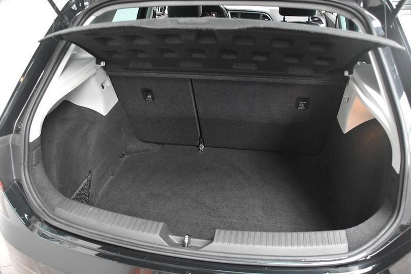 Gebraucht Seat Leon Style 125 PS (91 kW) 2017 Schwarz metallic