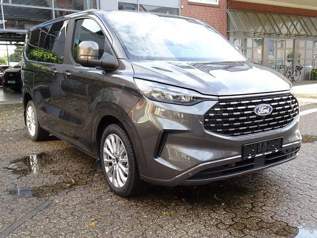 Gebraucht Ford Tourneo Titanium 170 PS (125 kW) 2025 Magneticgrau (metallic) Van / Kleinbus