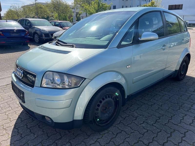 Second-hand Audi A2 75 CP (55 kW) 2001 Albastru Hatchback