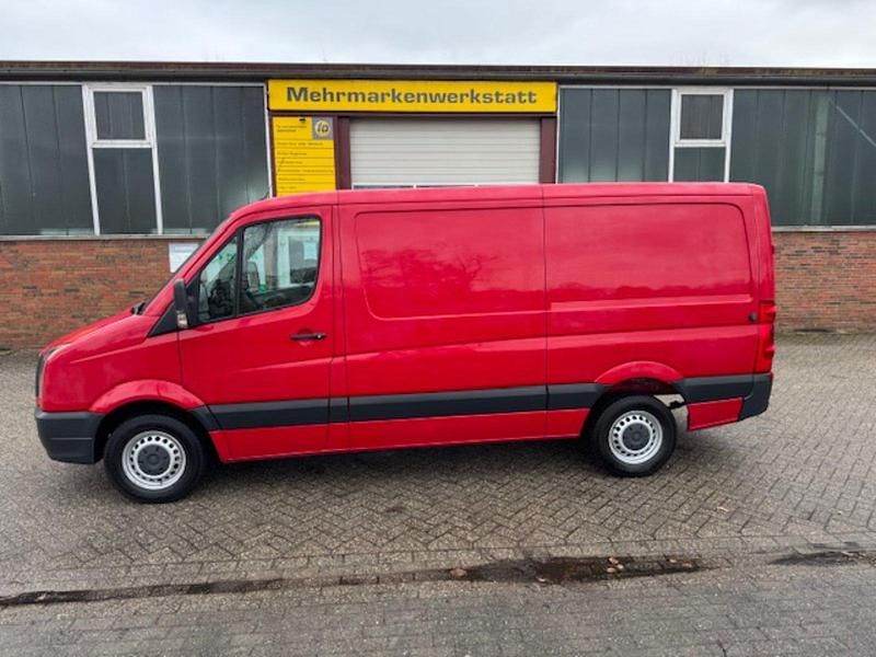 Gebraucht VW Crafter 109 PS (80 kW) 2015 Rot Van