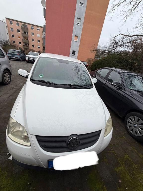 Gebraucht VW Fox 54 PS (39 kW) 2007 Weiß Kleinwagen