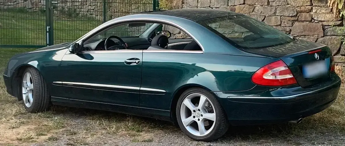 Gebraucht Mercedes CLK320 218 PS (160 kW) 2002 Grün Coupé