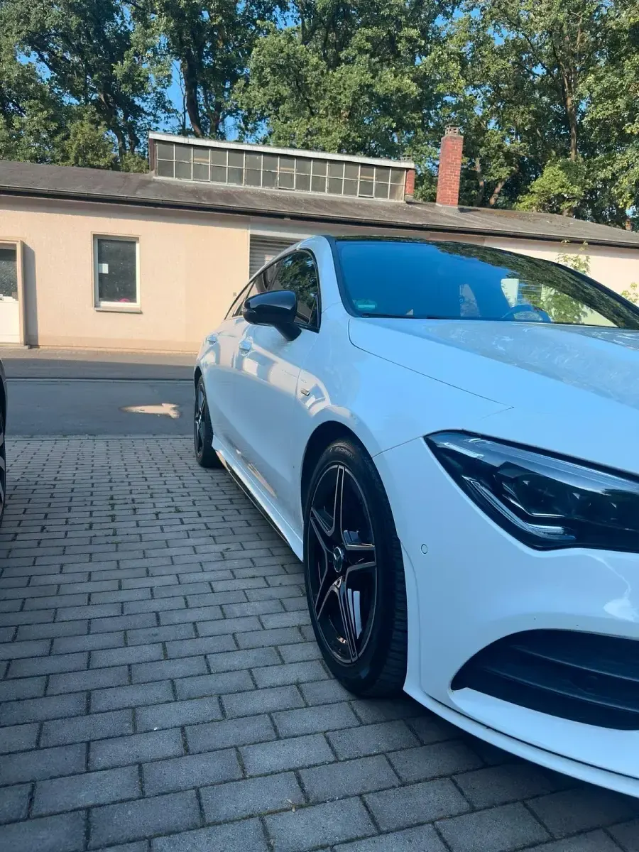 Gebraucht Mercedes CLA220 AMG line 190 PS (139 kW) 2021 Weiß Coupé