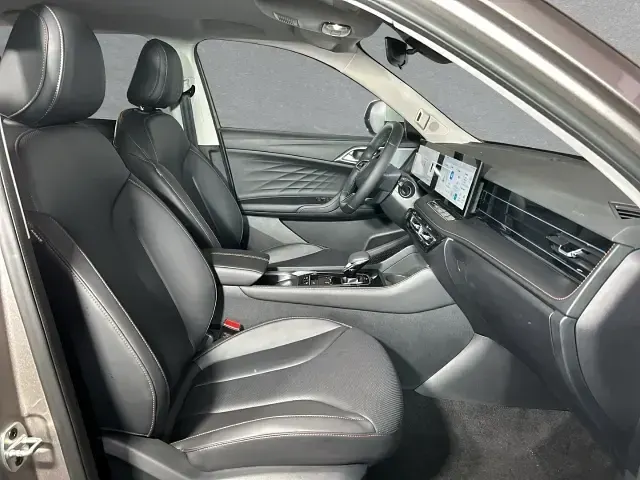 Neu MG EHS Luxury 272 PS (200 kW) 2026 Silber SUV