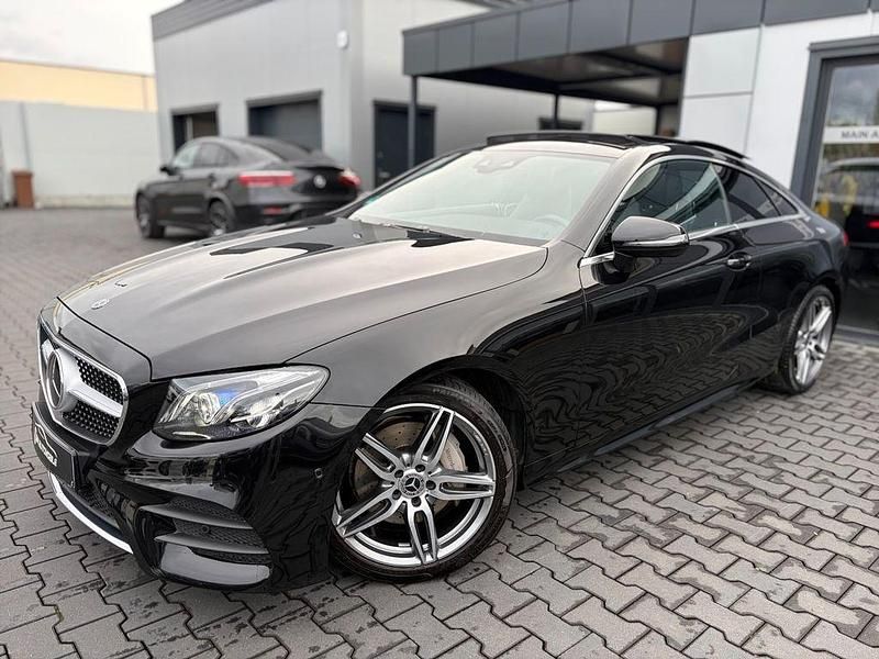 Gebraucht Mercedes E200 AMG 197 PS (144 kW) 2019 Schwarz Coupé