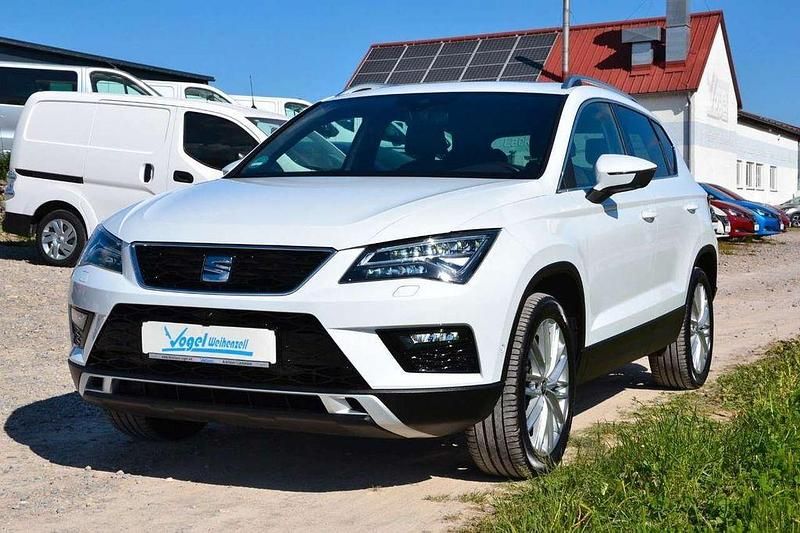 Używany Seat Ateca 4Drive 150 KM (110 kW) 2019 Biały SUV