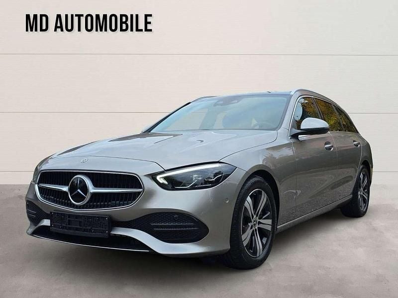 Gebraucht Mercedes C220 200 PS (147 kW) 2022 Mojavesilber Kombi