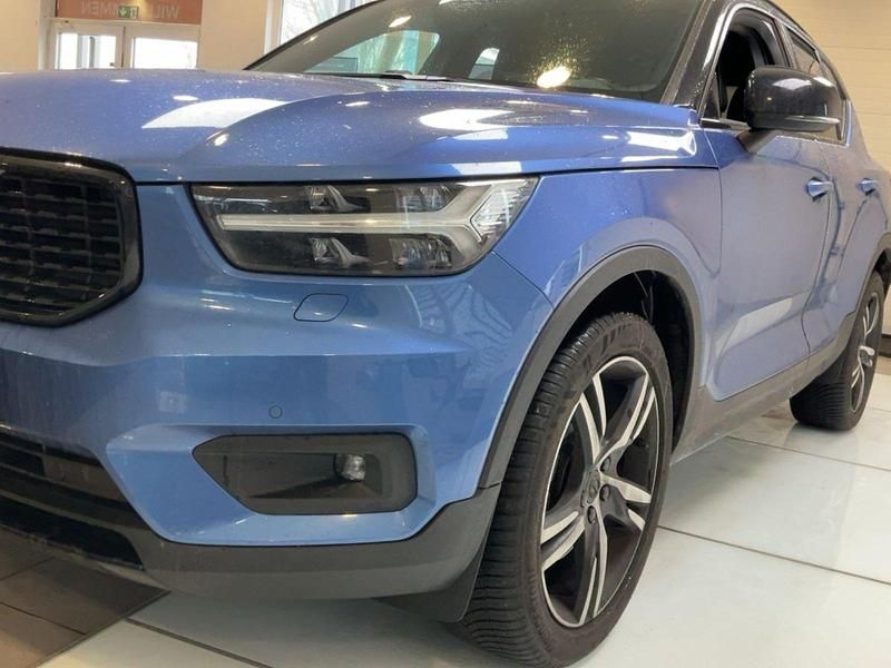 Gebraucht Volvo XC40 R-Design 197 PS (144 kW) 2021 Blau SUV