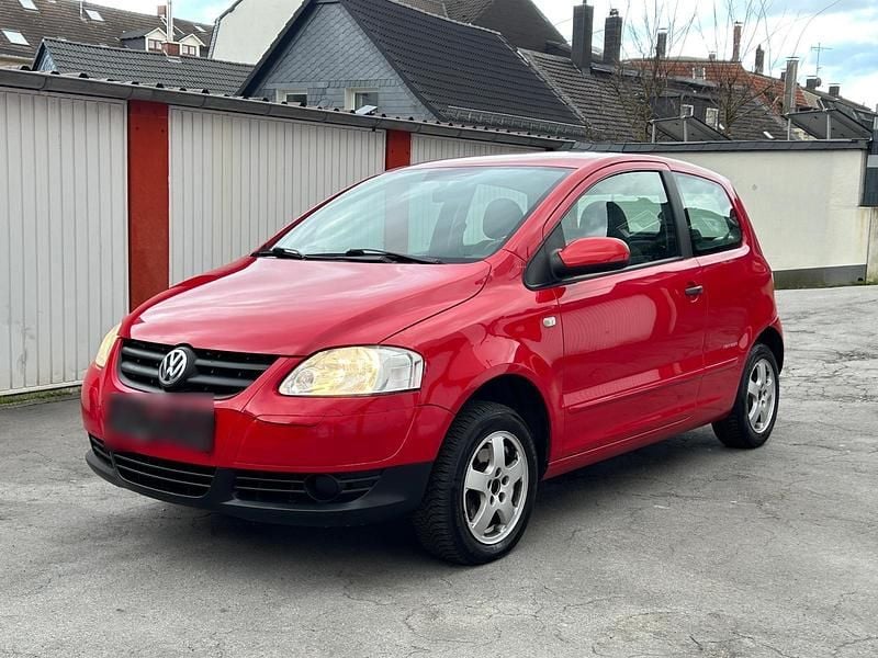 Gebraucht VW Fox 75 PS (55 kW) 2009 Rot Kleinwagen