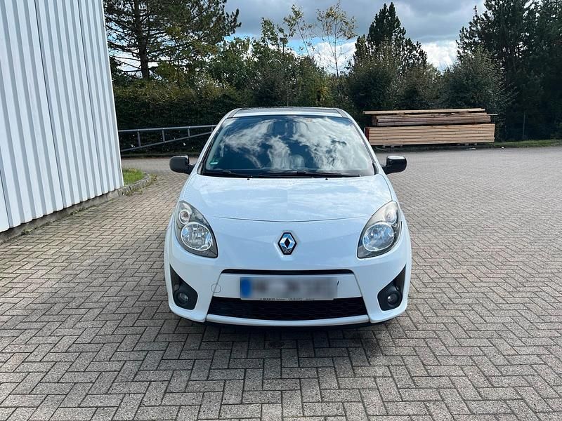Weiß Gebraucht 2010 Renault Twingo Night&Day Kleinwagen | 1.700 € (Fairer Preis) - Bild 1/4