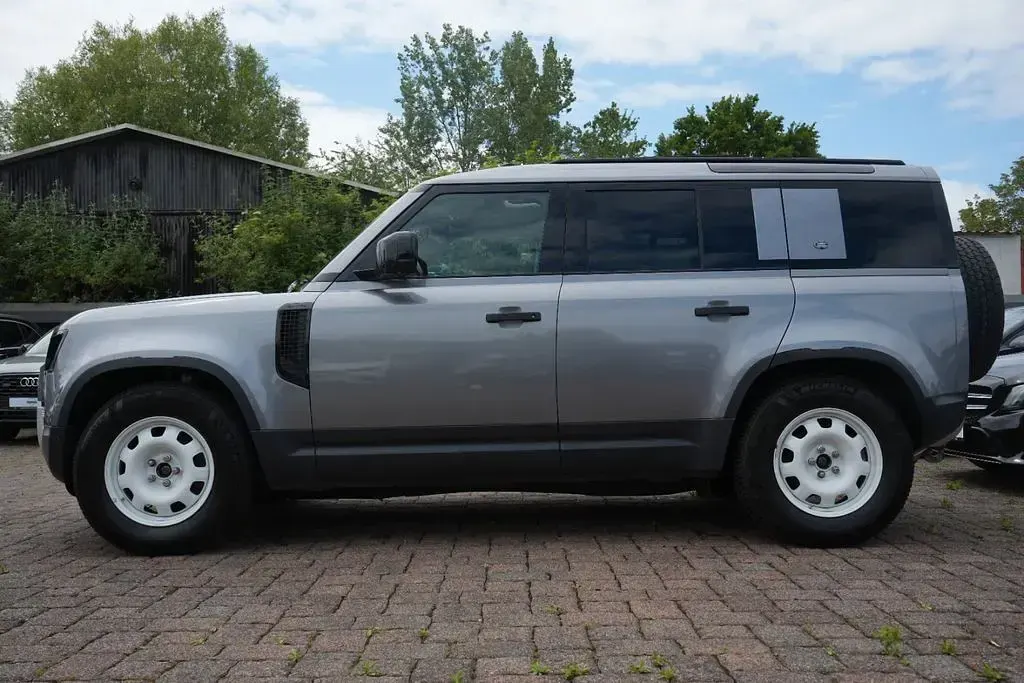 Gebraucht Land Rover Defender S 200 PS (147 kW) 2020 Grau SUV