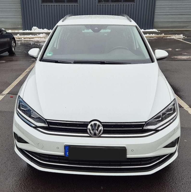 Gebraucht VW Golf 150 PS (110 kW) 2020 Weiß Van / Kleinbus