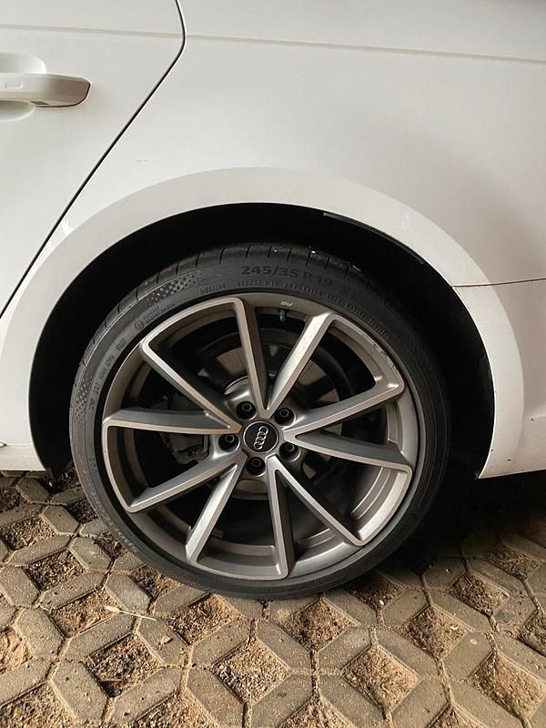 Gebraucht Audi A4 S-Line 190 PS (139 kW) 2017 Weiß Limousine