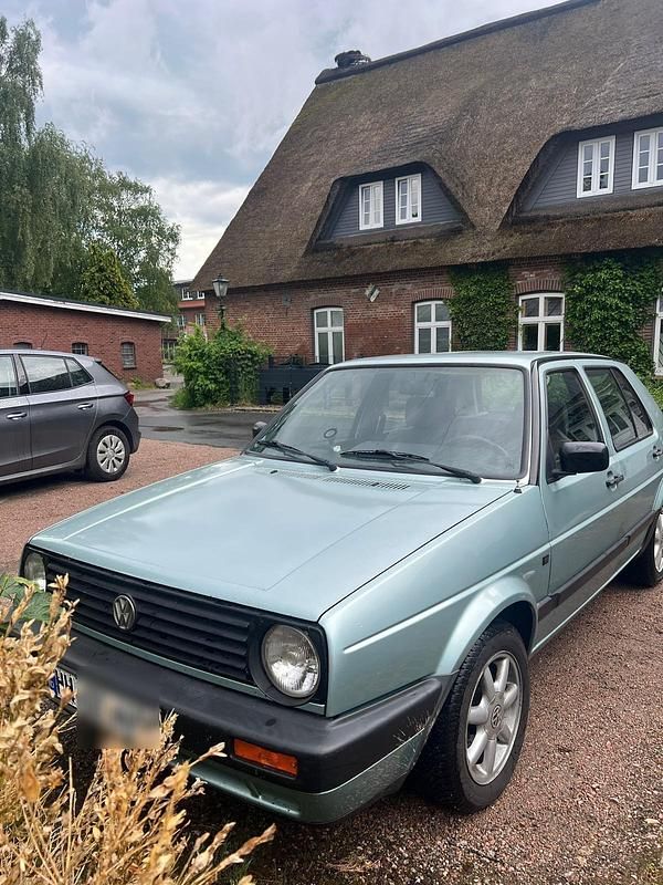 Grün Gebraucht 1990 VW Golf II Limousine | 5.400 € - Bild 1/4