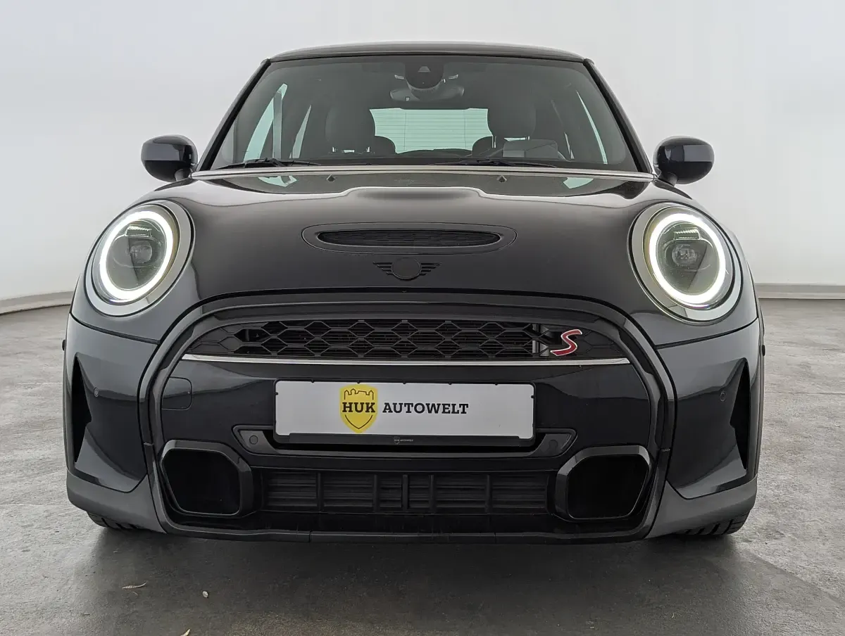 Używany Mini Cooper S 178 KM (130 kW) 2022 Czarny Hatchback
