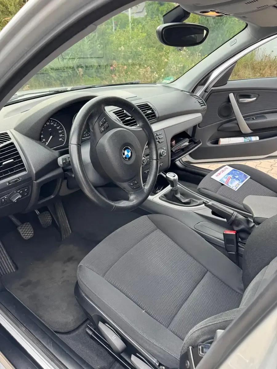 Gebraucht BMW 116 122 PS (89 kW) 2008 Silber Kleinwagen