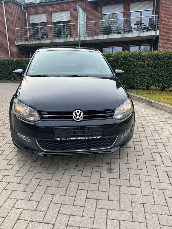 Gebraucht VW Polo Match 69 PS (50 kW) 2012 Schwarz Kleinwagen