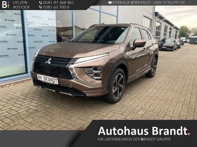 Braun Gebraucht 2022 Mitsubishi Eclipse Cross Plus SUV | 33.990 € - Bild 1/4