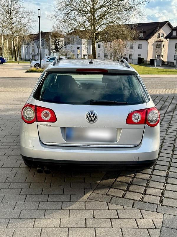 Gebraucht VW Passat 150 PS (110 kW) 2006 Silber Kombi