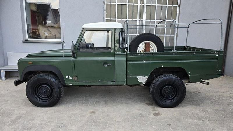 Gebraucht Land Rover Defender 122 PS (89 kW) 1999 Grün Pickup
