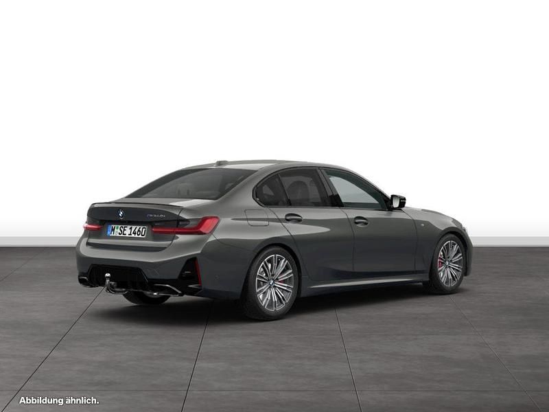 Grau Gebraucht 2024 BMW M340 M Sport Limousine | 68.560 € - Bild 1/3