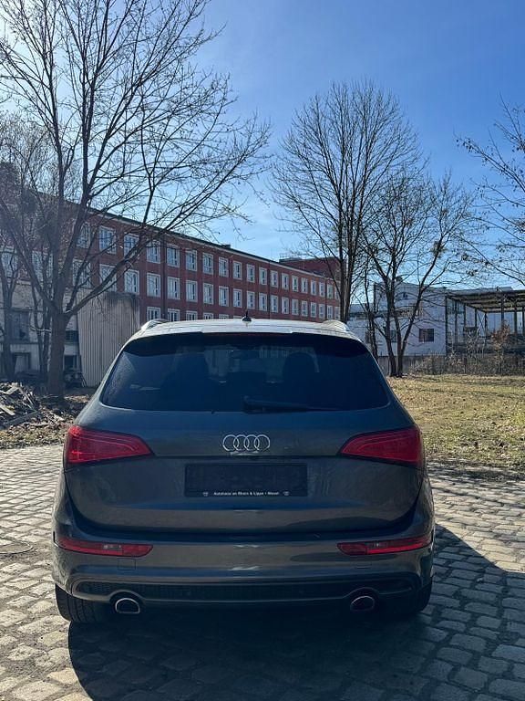Gebraucht Audi Q5 S-Line 245 PS (180 kW) 2013 Grau SUV