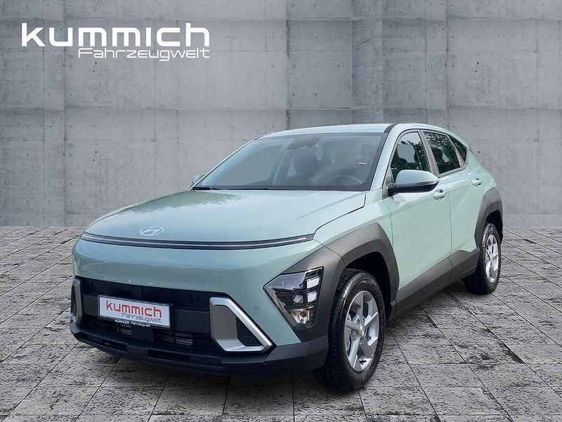 Mirage green Neu 2025 Hyundai Kona Select SUV | 22.790 € (Guter Preis) - Bild 1/4