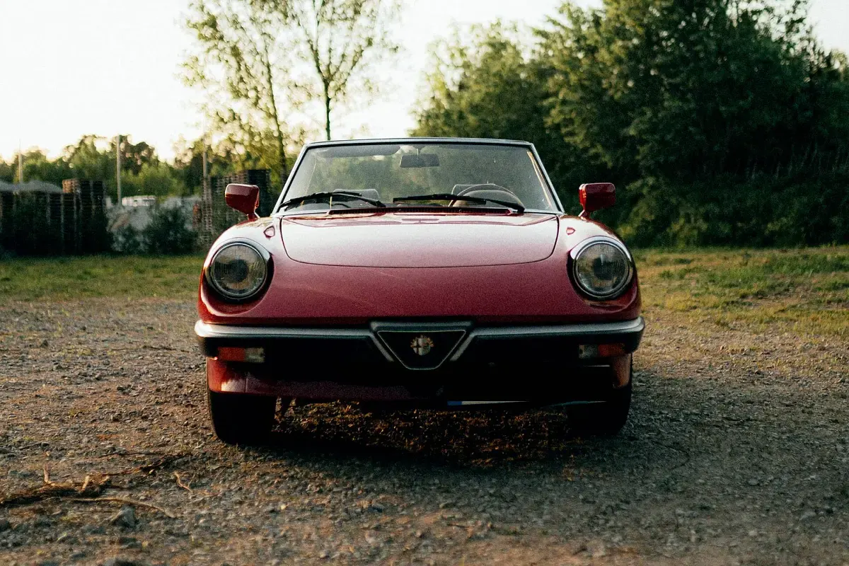 Gebraucht Alfa Romeo Spider 117 PS (86 kW) 1989 Rot Cabrio