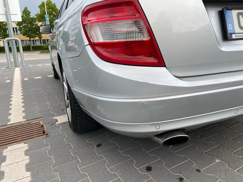 Gebraucht Mercedes C220 170 PS (125 kW) 2010 Silber Kombi