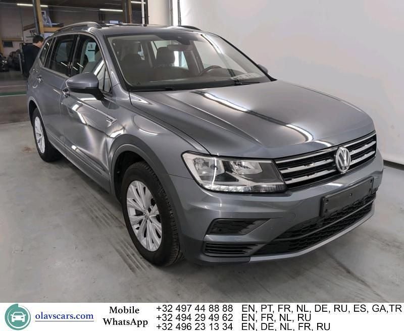 Gebraucht VW Tiguan Allspace Trendline 150 PS (110 kW) 2021 Grau SUV