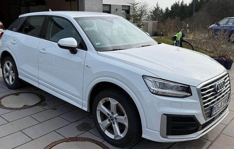 Gebraucht Audi Q2 S-Line 116 PS (85 kW) 2016 Weiß SUV