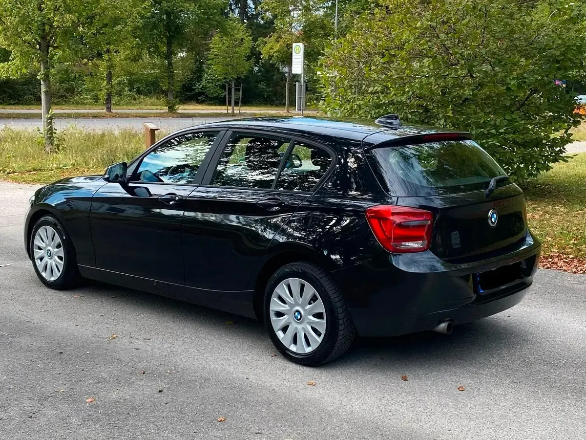 Gebraucht BMW 116 136 PS (100 kW) 2013 Schwarz Kleinwagen